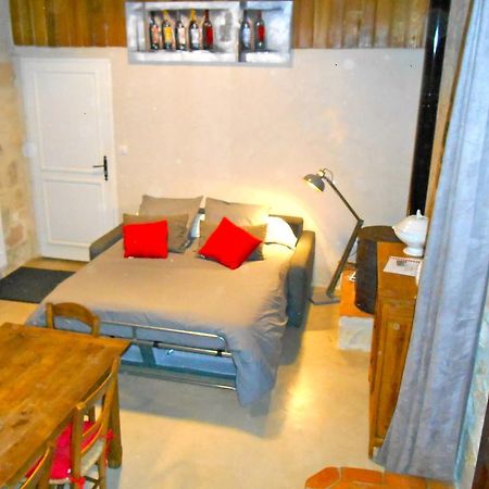 Sous Les Marronniers Bed & Breakfast Petit-Palais-et-Cornemps Luaran gambar