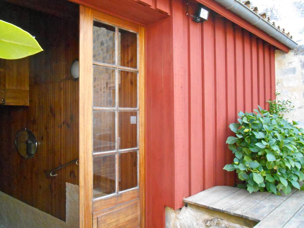 Sous Les Marronniers Bed & Breakfast Petit-Palais-et-Cornemps Bilik gambar