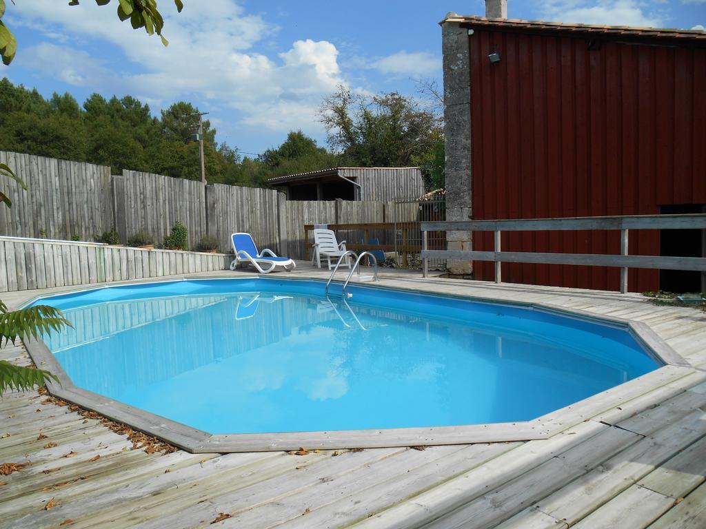 Sous Les Marronniers Bed & Breakfast Petit-Palais-et-Cornemps Bilik gambar