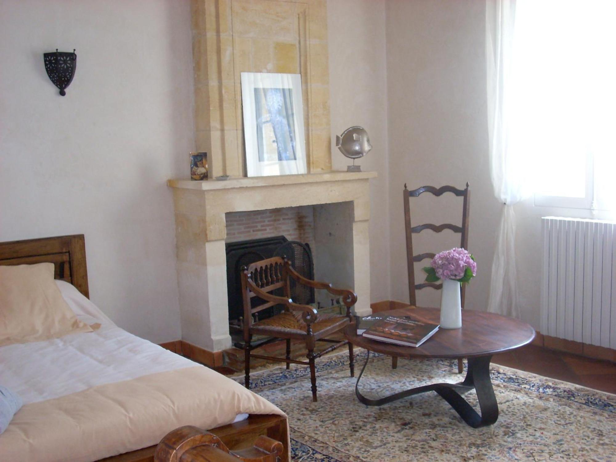 Sous Les Marronniers Bed & Breakfast Petit-Palais-et-Cornemps Luaran gambar