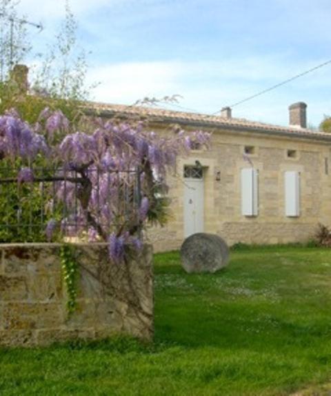 Sous Les Marronniers Bed & Breakfast Petit-Palais-et-Cornemps Luaran gambar
