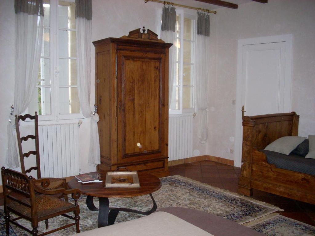 Sous Les Marronniers Bed & Breakfast Petit-Palais-et-Cornemps Luaran gambar