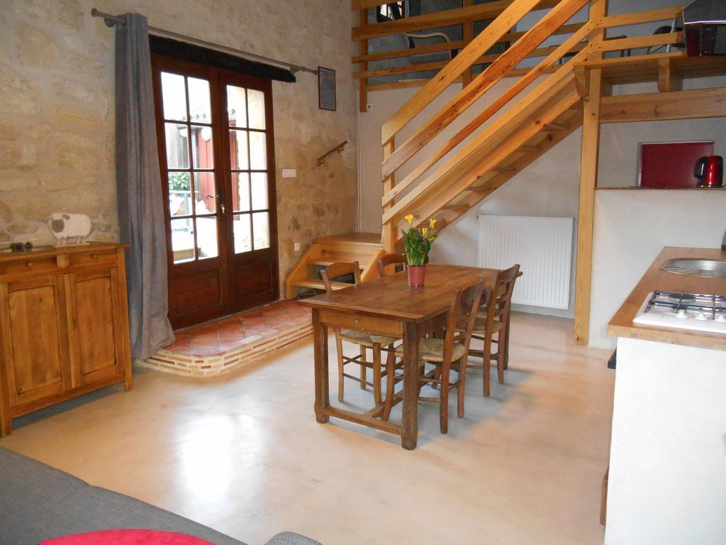 Sous Les Marronniers Bed & Breakfast Petit-Palais-et-Cornemps Luaran gambar
